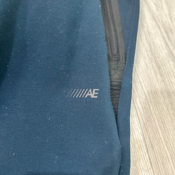 American Eagle 24/7 Jogger Medium Tall - Picture 3 of 7